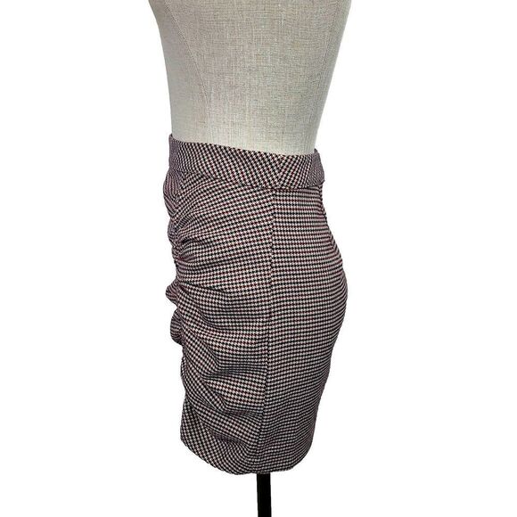 Free‎ People Mini Skirt 2 Black Red Houndstooth Ruched Soft Career Office - Picture 2 of 6